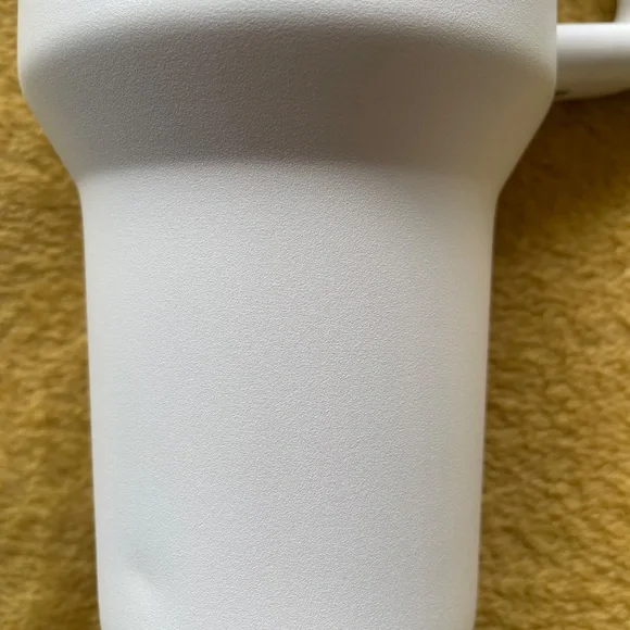 Stanley Tumbler White - Picture 6 of 12